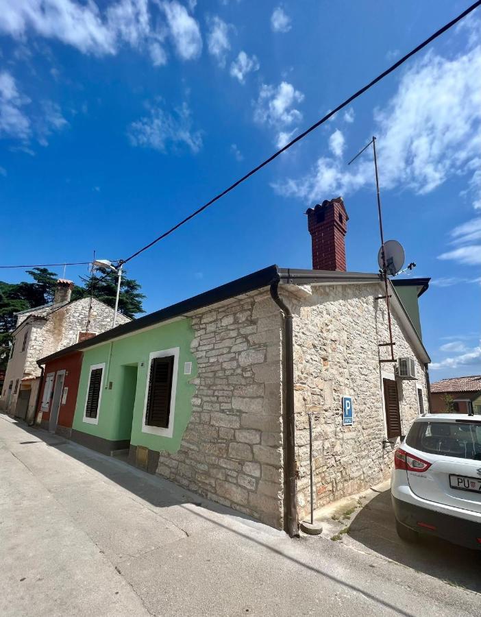The Green House - 20M From The Beach Novigrad Istria Εξωτερικό φωτογραφία