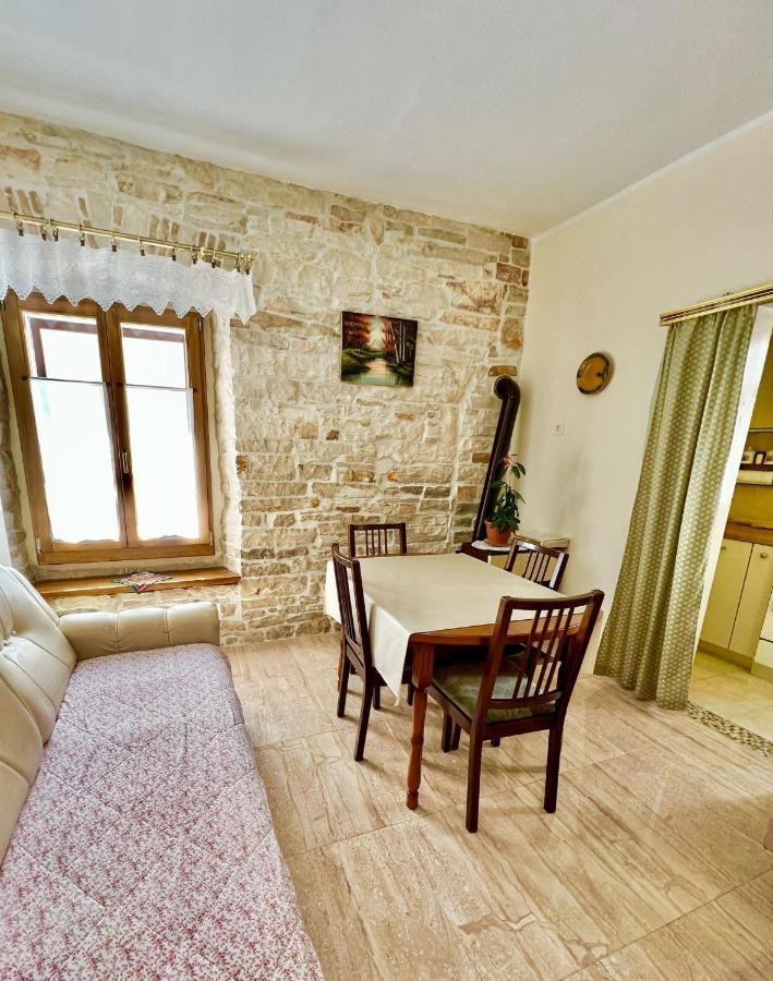 The Green House - 20M From The Beach Novigrad Istria Εξωτερικό φωτογραφία
