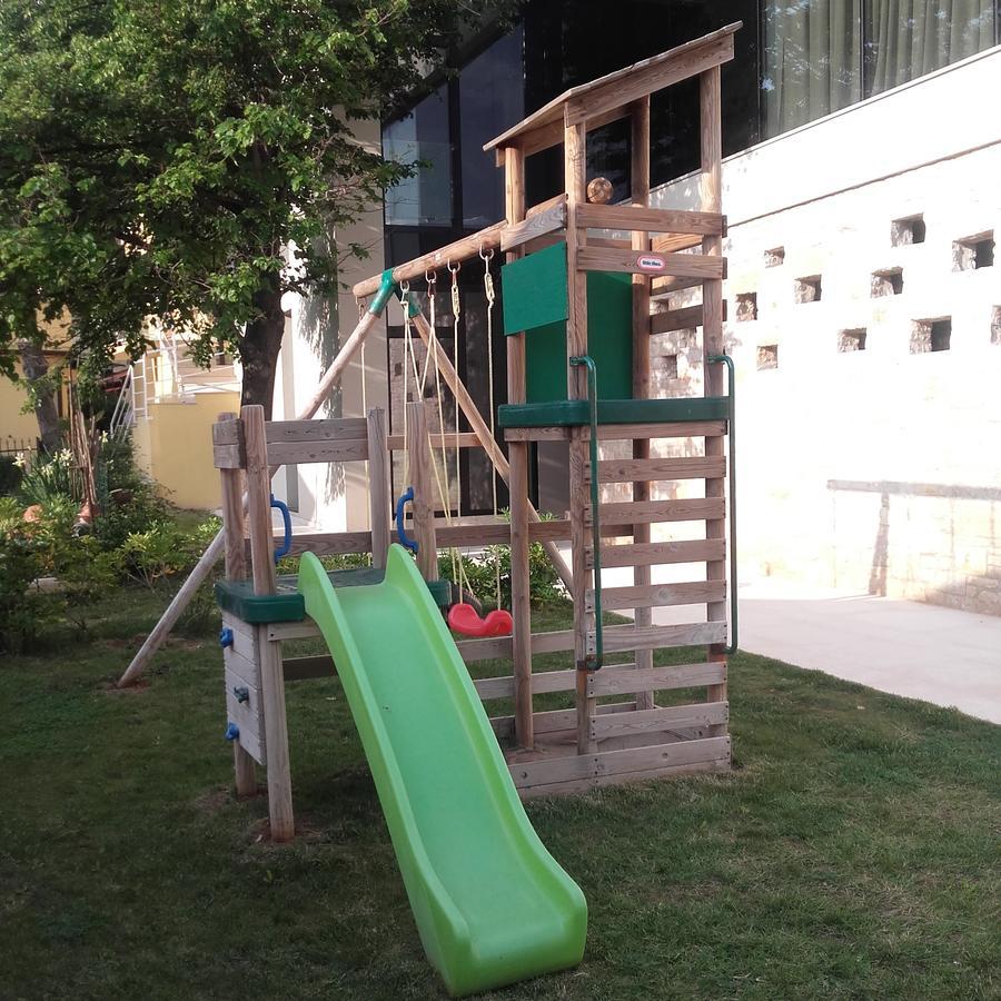 The Green House - 20M From The Beach Novigrad Istria Εξωτερικό φωτογραφία
